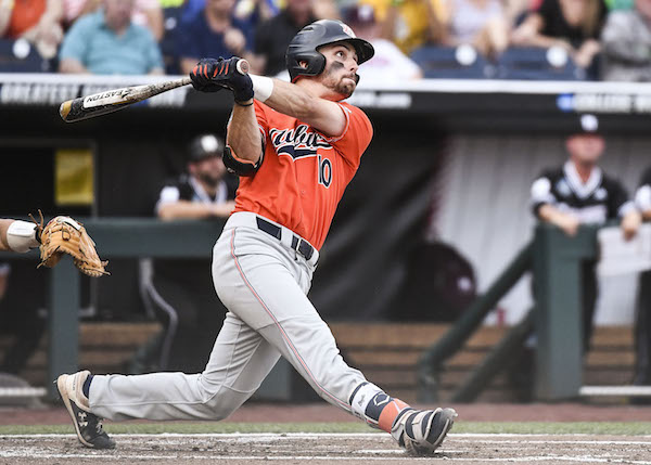 Auburn falls apart late; error helps Mississippi State to walk-off win in CWS