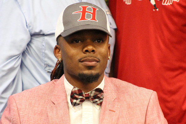 Sylacauga receiver signs with Huntingdon College