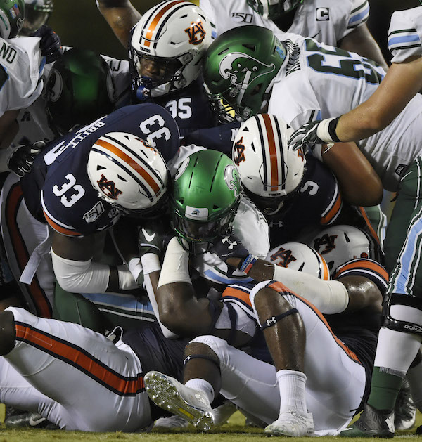 [LISTEN] Gus Malzahn and select players speak after Auburn’s 24-6 win over Tulane