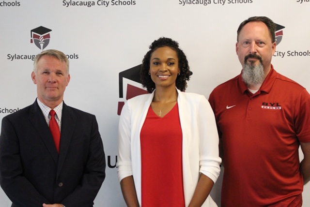 [WATCH] SHS girls basketball getting acclimated with new coach