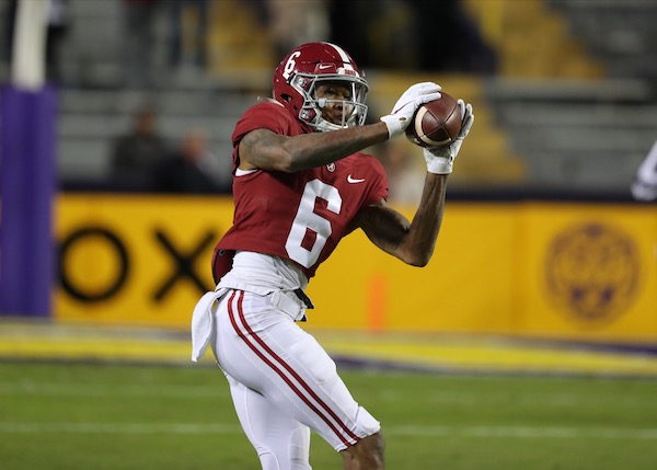 DeVonta Smith Named SEC Offensive Player of the Week