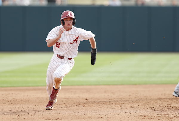 Alabama baseball delivers decisive blow early in 9-4 win over Stetson