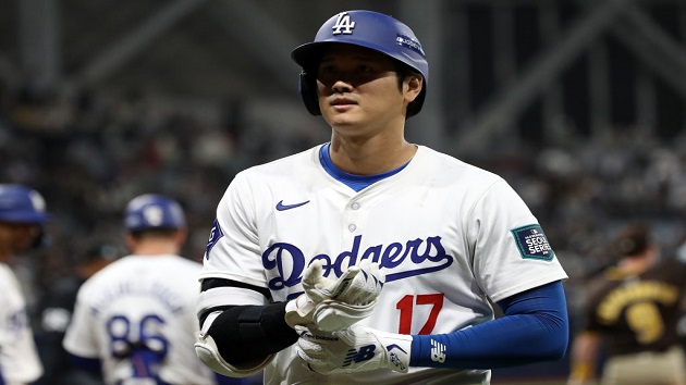 MLB opens investigation into Shohei Ohtani interpreter allegations