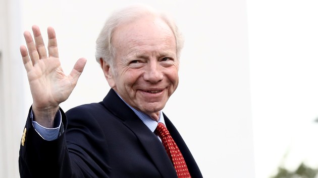 Former Senator Joe Lieberman dies at 82