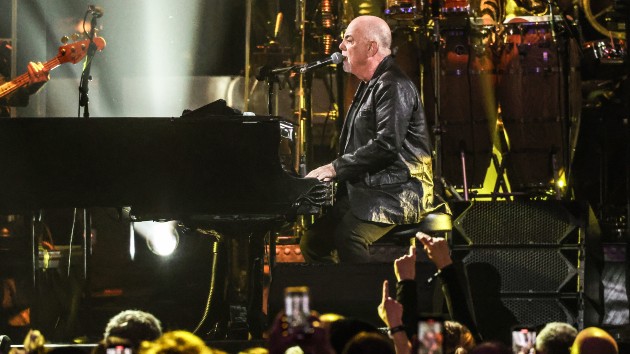 Billy Joel celebrates milestone birthday at MSG: “I didn’t think I’d be doing this at 75”