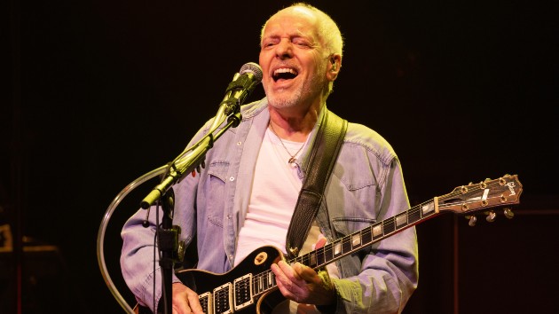 Peter Frampton to receive annual Spirit Award from Les Paul Foundation