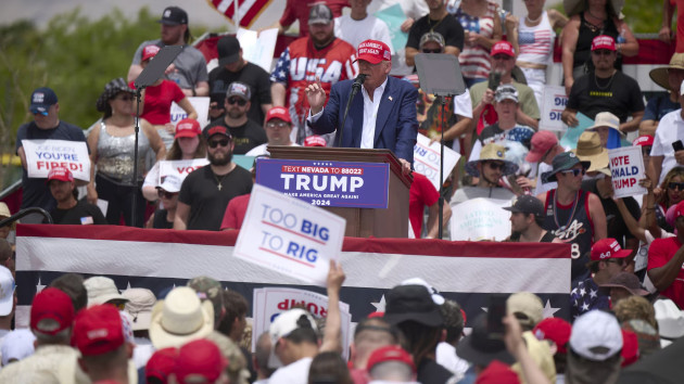 Scorching heat at Trump rally in Las Vegas sends six to hospital, fire department says