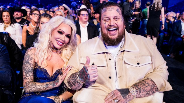 Jelly Roll and wife Bunnie XO reveal theyre undergoing IVF, hoping for a baby