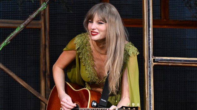 Did Taylor Swift just react to Dave Grohls “We play live” comment?