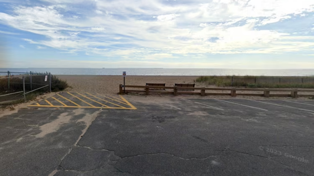 Man arrested after allegedly attempting to drown kids at Connecticut beach: Police