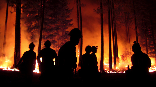 At least 25,000 ordered to evacuate as wildfires burn in Canadas Jasper National Park