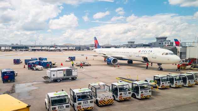 Why did Delta take days to restore normal service after CrowdStrike outage? Experts weigh in.