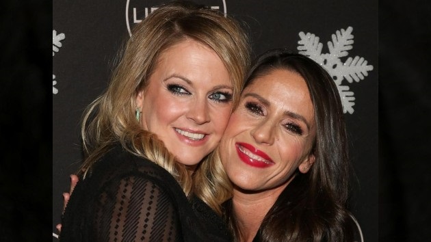 Melissa Joan Hart, Soleil Moon Frye have mini Sabrina the Teenage Witch reunion